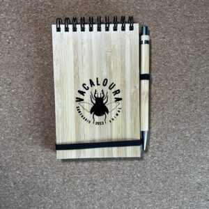 Caderno Vacaloura con bolígrafo