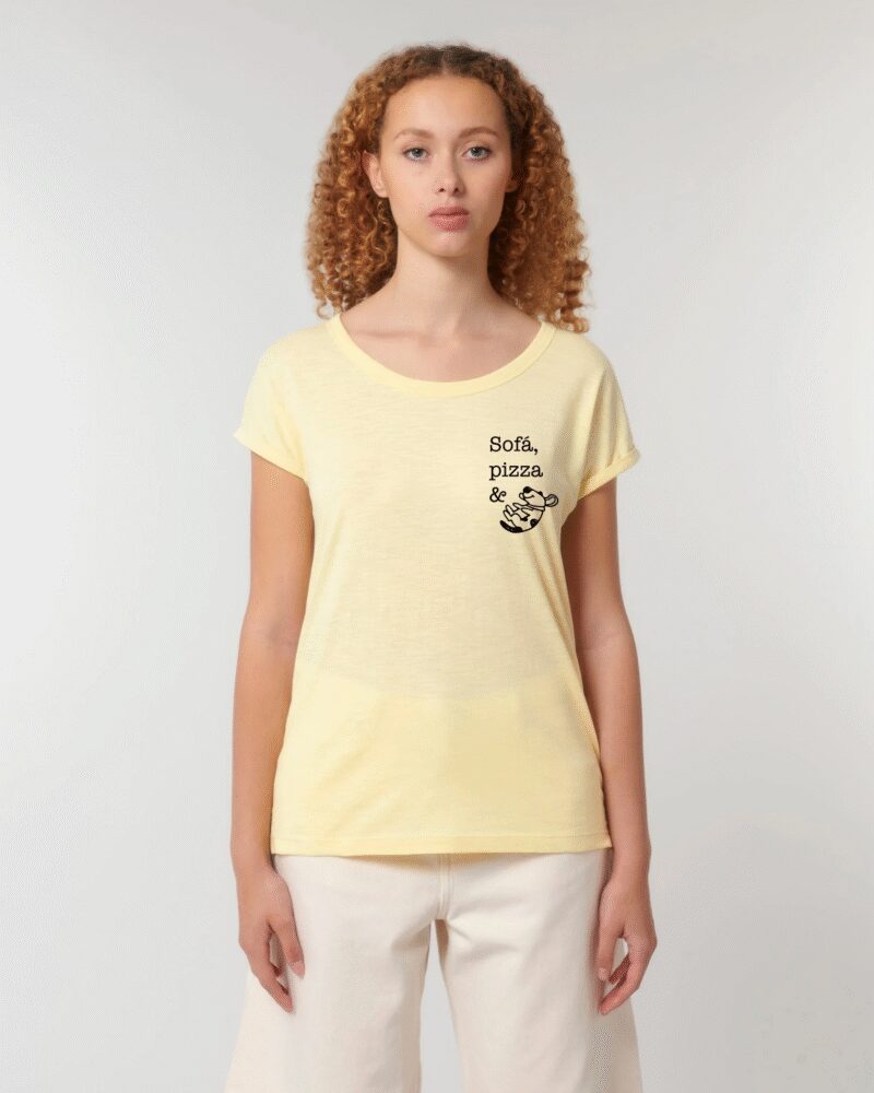 Sofá, pizza & perris