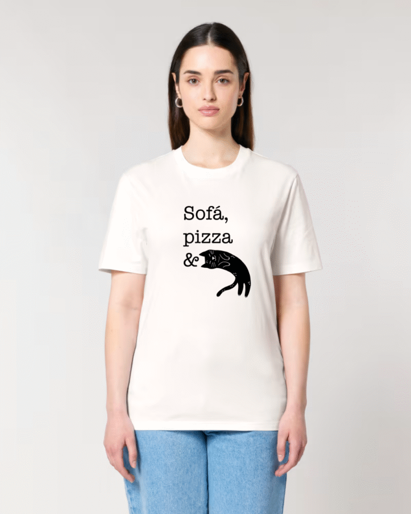 Sofá, Pizza & Gatos