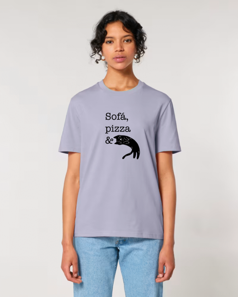 Sofá, Pizza & Gatos