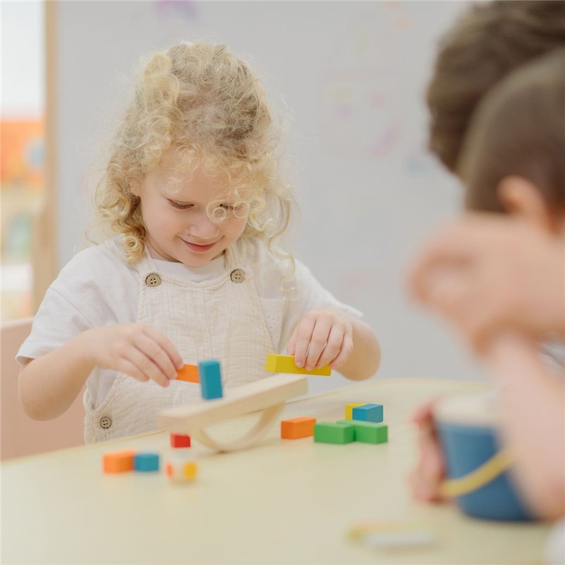 Bloques en Equilibrio Montessori